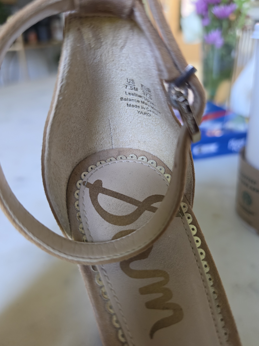 Sam Edelman Tan Suede Block Heel Sandals Size 7.5 - Picture 5 of 6
